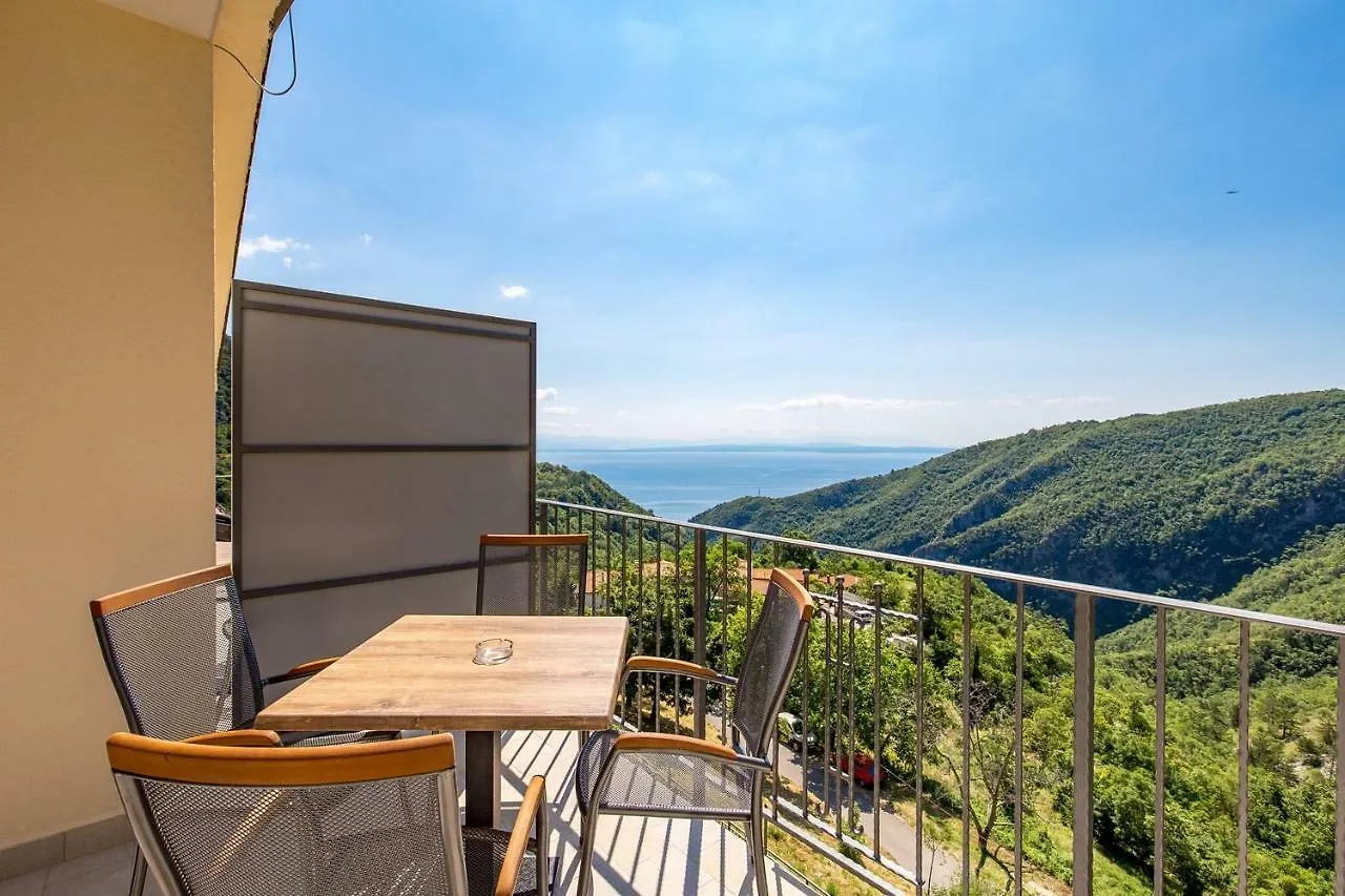 Guest house Pansion Villa Betina Lovran