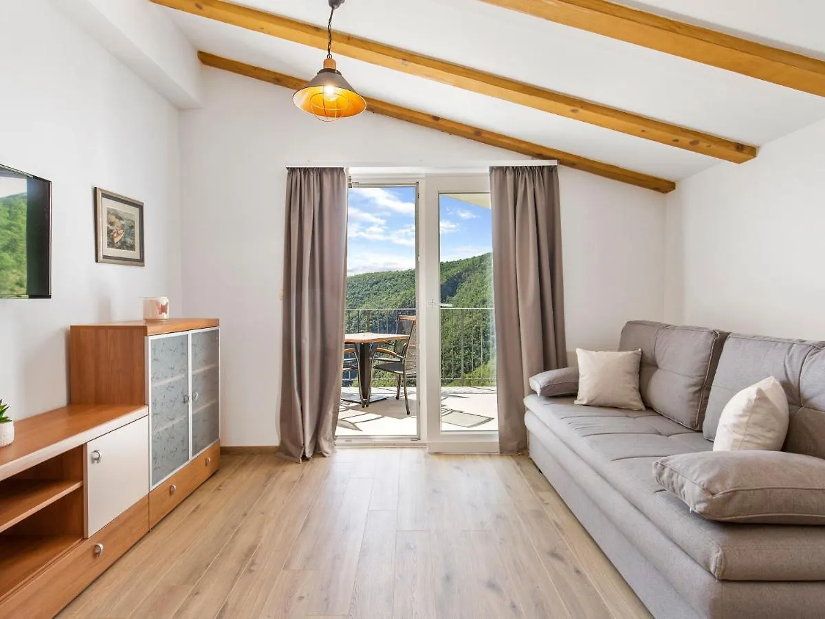 Pansion Villa Betina Lovran 4*,  Hırvatistan